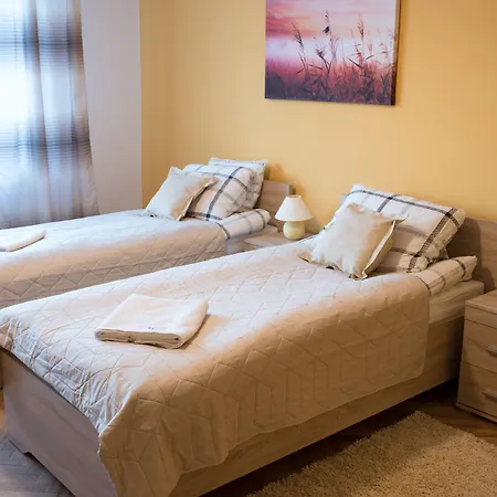 Go2krynica - Deptak Apartament Krynica-Zdrój